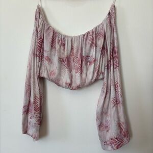 🎉4/30$🎉🤍 Dynamite White & Purple Ruched Off-Shoulder Crop Blouse 💜